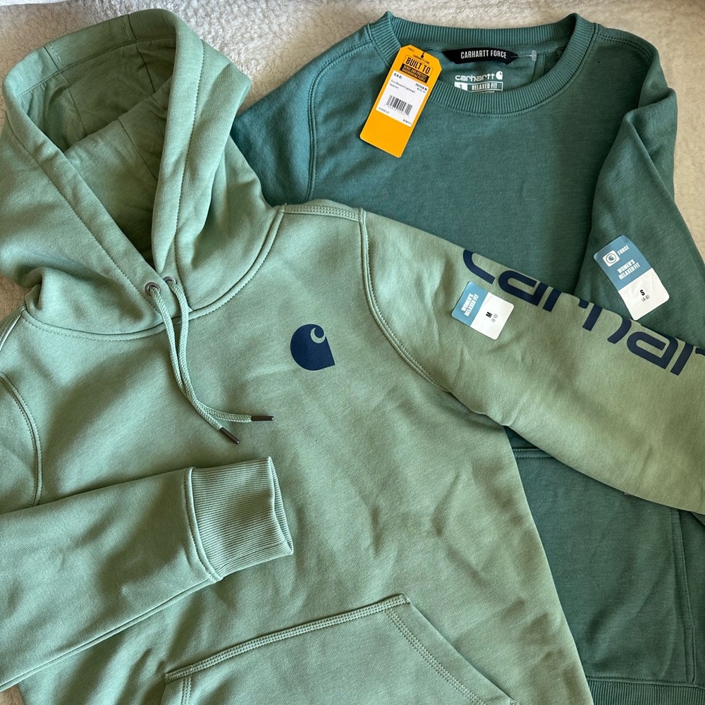 New Carhartt sweatshirt
